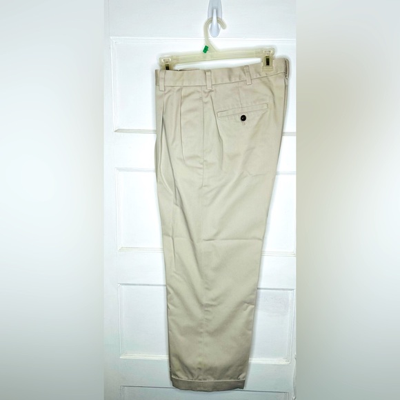 Brooks Brothers Men’s Advantage Chino Elliot Khaki Pants W33/L30/Inseam25 - Picture 2 of 9